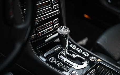 Bentley Brooklands II, 2008 год, 17 000 000 рублей, 24 фотография