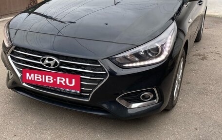 Hyundai Solaris II рестайлинг, 2017 год, 1 470 000 рублей, 1 фотография
