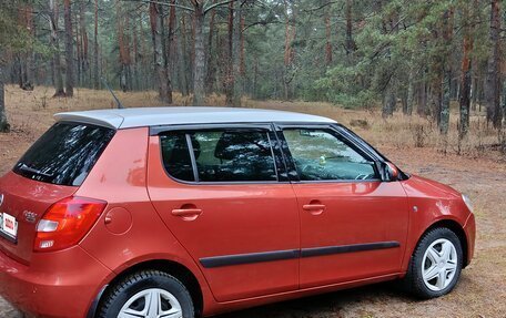 Skoda Fabia II, 2010 год, 750 000 рублей, 3 фотография