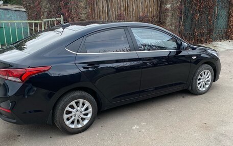 Hyundai Solaris II рестайлинг, 2017 год, 1 470 000 рублей, 8 фотография