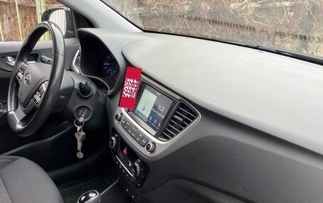 Hyundai Solaris II рестайлинг, 2017 год, 1 470 000 рублей, 10 фотография