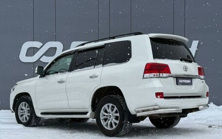 Toyota Land Cruiser 200, 2020 год, 7 599 000 рублей, 2 фотография