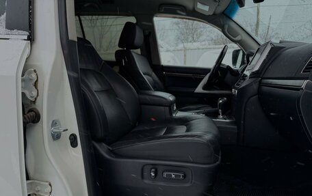 Toyota Land Cruiser 200, 2020 год, 7 599 000 рублей, 8 фотография