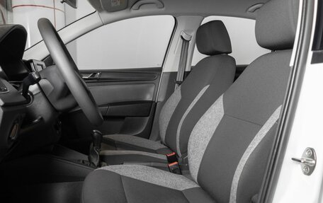 Skoda Rapid II, 2021 год, 1 350 000 рублей, 9 фотография