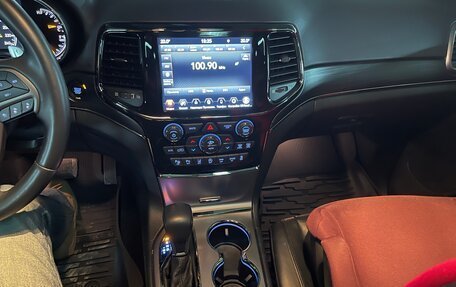 Jeep Grand Cherokee, 2021 год, 5 200 000 рублей, 14 фотография