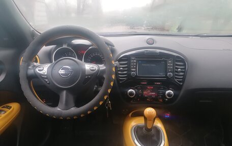 Nissan Juke II, 2014 год, 1 099 000 рублей, 33 фотография
