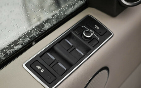 Land Rover Range Rover IV рестайлинг, 2016 год, 4 650 000 рублей, 29 фотография