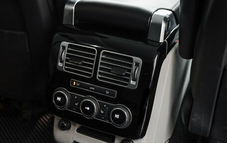 Land Rover Range Rover IV рестайлинг, 2016 год, 4 650 000 рублей, 37 фотография