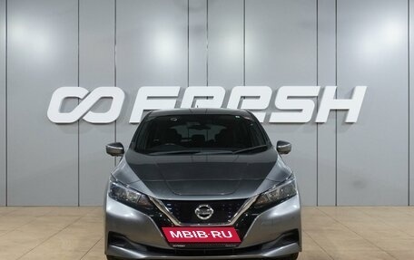 Nissan Leaf II, 2017 год, 1 800 000 рублей, 3 фотография