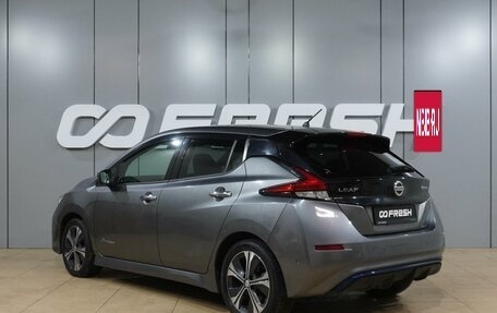 Nissan Leaf II, 2017 год, 1 800 000 рублей, 2 фотография