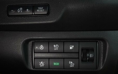 Nissan Leaf II, 2017 год, 1 800 000 рублей, 13 фотография