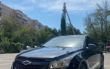 Chevrolet Cruze II, 2013 год, 650 000 рублей, 2 фотография