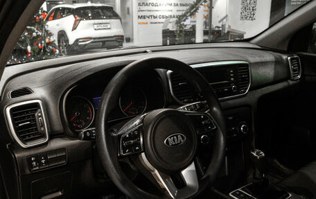 KIA Sportage IV рестайлинг, 2019 год, 1 850 000 рублей, 10 фотография