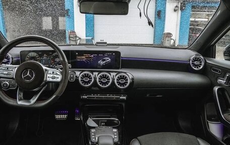 Mercedes-Benz A-Класс AMG, 2020 год, 5 200 000 рублей, 10 фотография