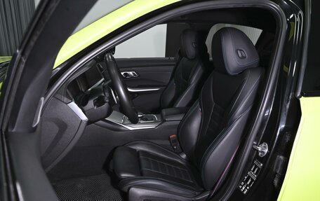 BMW 3 серия, 2019 год, 6 160 000 рублей, 13 фотография