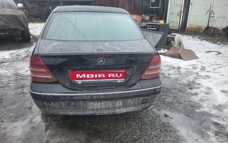 Mercedes-Benz C-Класс, 2000 год, 270 000 рублей, 4 фотография