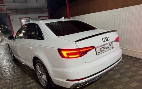 Audi A4, 2019 год, 2 910 000 рублей, 6 фотография