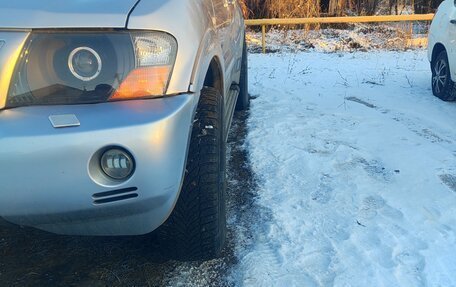 Mitsubishi Pajero III рестайлинг, 2006 год, 100 050 рублей, 3 фотография