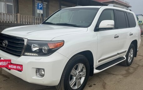 Toyota Land Cruiser 200, 2014 год, 4 270 000 рублей, 4 фотография