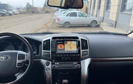 Toyota Land Cruiser 200, 2014 год, 4 270 000 рублей, 16 фотография