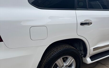 Toyota Land Cruiser 200, 2014 год, 4 270 000 рублей, 18 фотография