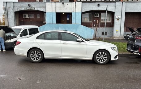 Mercedes-Benz E-Класс, 2020 год, 2 750 000 рублей, 7 фотография
