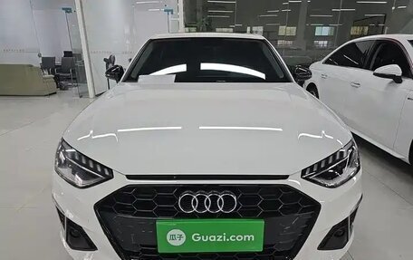 Audi A4, 2022 год, 2 680 000 рублей, 2 фотография