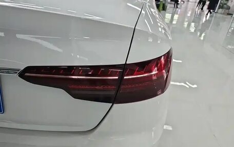 Audi A4, 2022 год, 2 680 000 рублей, 7 фотография