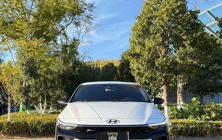 Hyundai Elantra, 2024 год, 2 200 000 рублей, 1 фотография