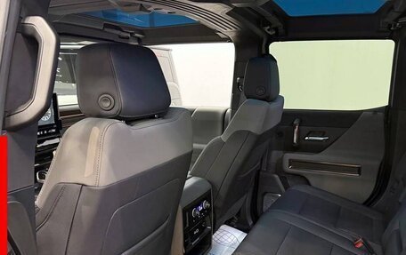 GMC Hummer EV, 2024 год, 18 900 000 рублей, 23 фотография