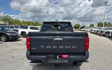 Toyota Tacoma, 2025 год, 7 457 000 рублей, 19 фотография