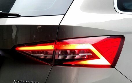 Skoda Kodiaq I, 2017 год, 2 395 000 рублей, 13 фотография