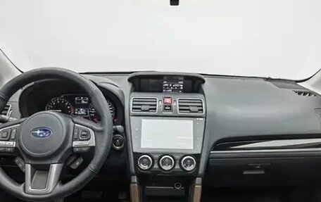 Subaru Forester, 2017 год, 1 900 000 рублей, 3 фотография