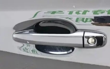 Subaru Forester, 2017 год, 1 900 000 рублей, 17 фотография