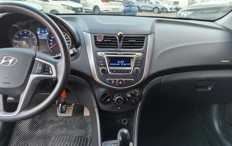 Hyundai Solaris II рестайлинг, 2016 год, 1 130 000 рублей, 7 фотография