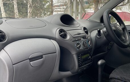 Toyota Vitz, 2002 год, 447 000 рублей, 27 фотография