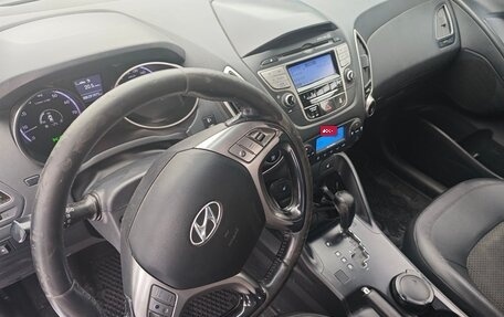 Hyundai ix35 I рестайлинг, 2010 год, 1 300 000 рублей, 11 фотография