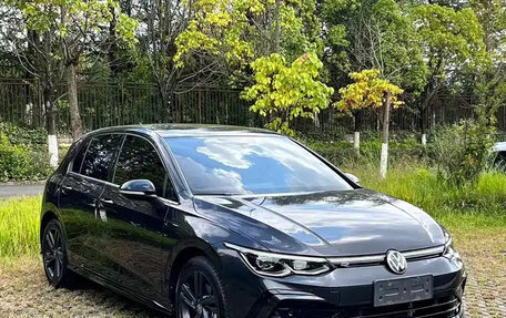 Volkswagen Golf VIII, 2022 год, 1 793 555 рублей, 3 фотография