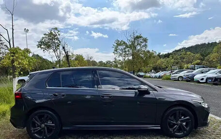 Volkswagen Golf VIII, 2022 год, 1 793 555 рублей, 9 фотография