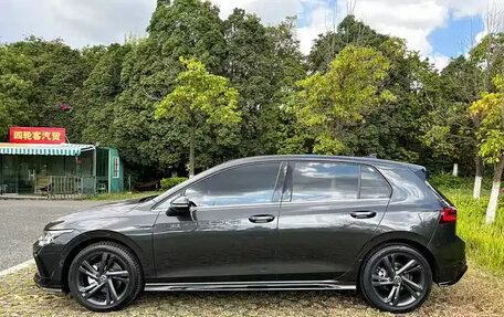 Volkswagen Golf VIII, 2022 год, 1 793 555 рублей, 10 фотография