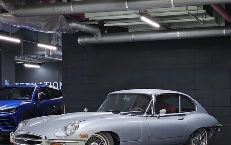 Jaguar E-type Series 3, 1969 год, 4 600 000 рублей, 1 фотография