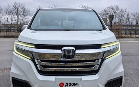 Honda Stepwgn IV, 2019 год, 2 500 000 рублей, 3 фотография