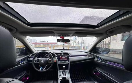 Honda Civic, 2021 год, 1 730 000 рублей, 8 фотография