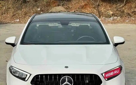 Mercedes-Benz A-Класс, 2022 год, 1 641 555 рублей, 2 фотография