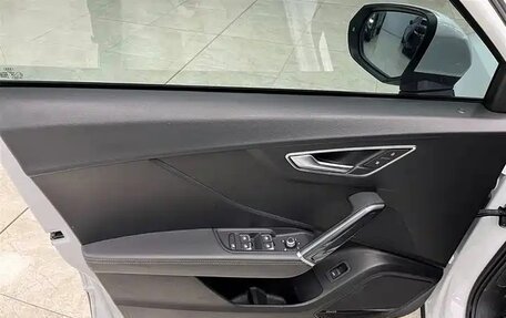 Audi Q2 I, 2022 год, 1 955 000 рублей, 10 фотография