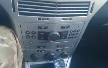 Opel Astra H, 2011 год, 365 000 рублей, 3 фотография