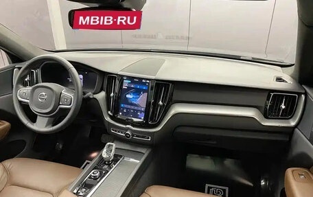 Volvo XC60 II, 2024 год, 4 370 027 рублей, 13 фотография