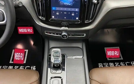 Volvo XC60 II, 2024 год, 4 370 027 рублей, 12 фотография