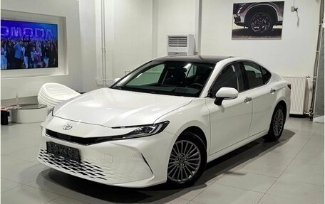 Toyota Camry, 2025 год, 4 900 000 рублей, 2 фотография