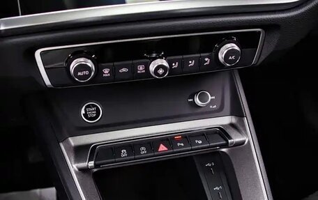 Audi Q3, 2022 год, 2 720 000 рублей, 19 фотография